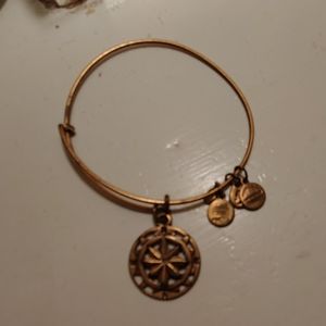 Alex and Ani Braclet